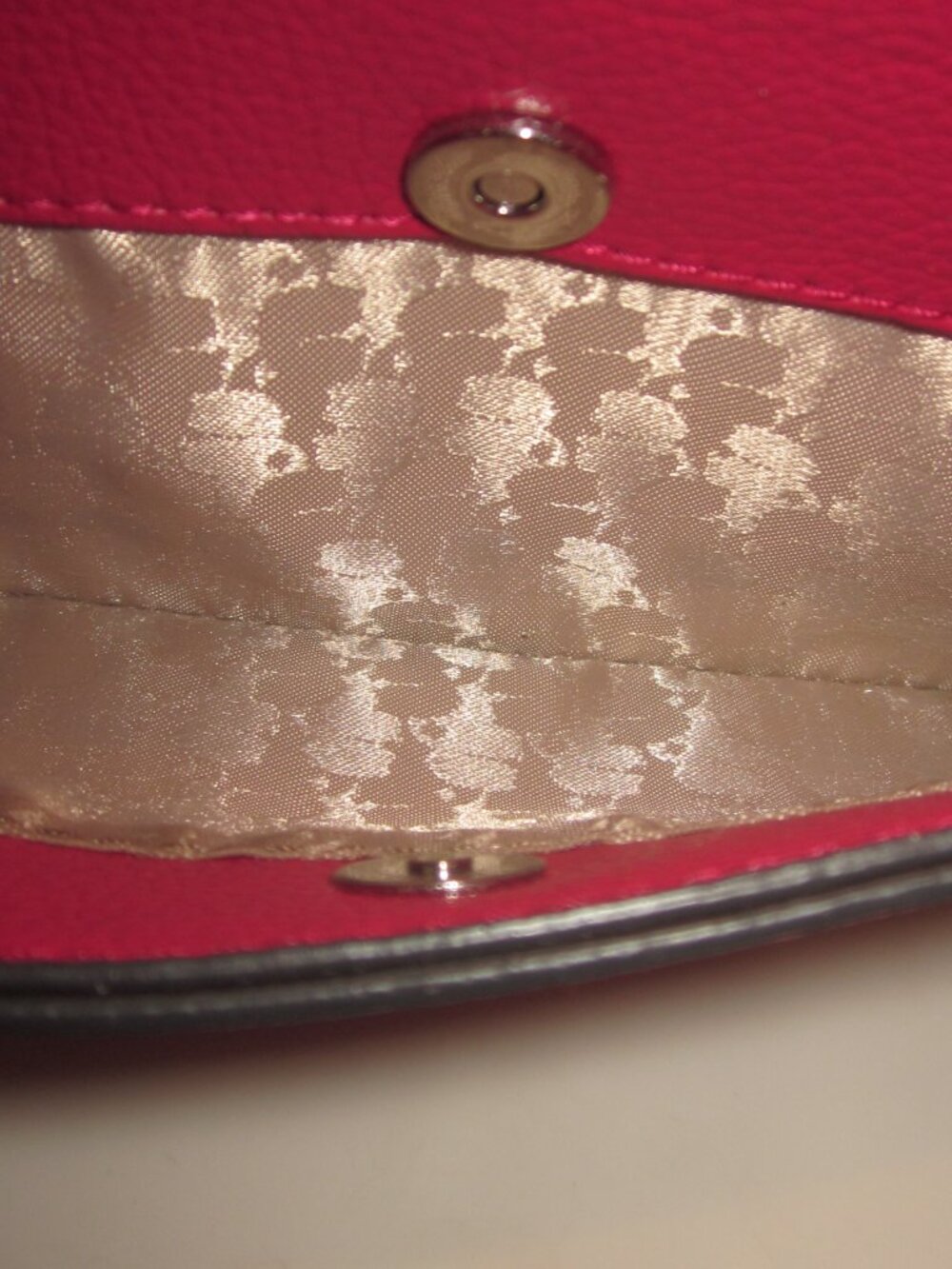 Karl Lagerfeld Crossbody Bag Raspberry - Picture 2 of 3